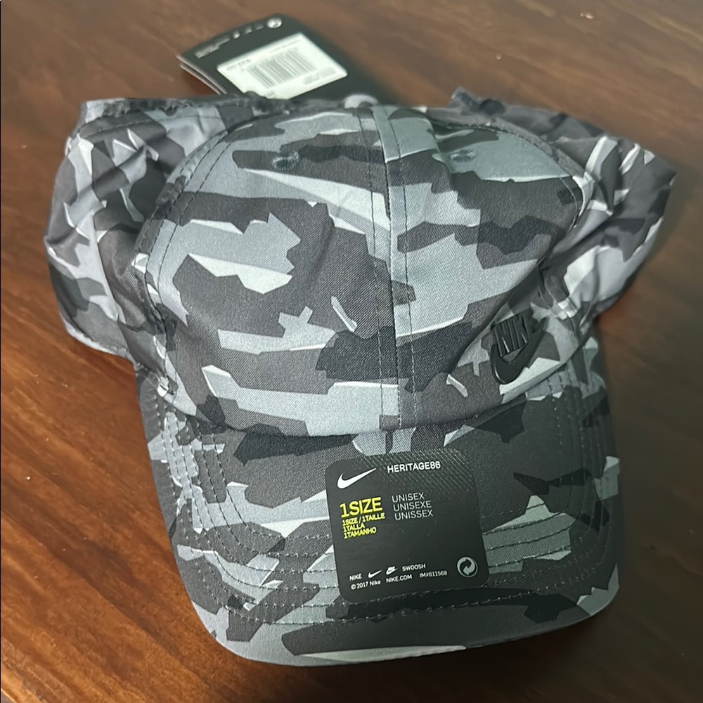 Nike Gray Camo Heritage86 Cap